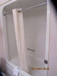 Executive Inn & Suites Wichita Falls - Shower Tubs