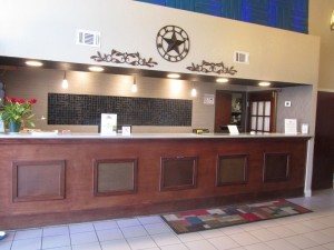 Executive Inn & Suites Wichita Falls - Front Desk