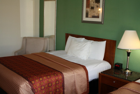 hotel2022 - 2 Queen Bedroom